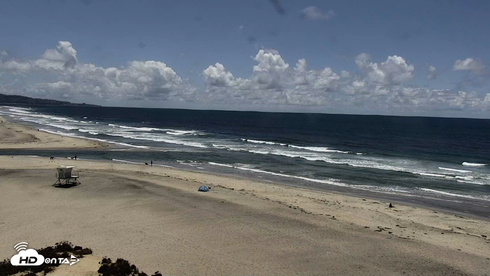 Snapshot of Del Mar Beach North Live Webcam taken May 5, 2026, 12:47pm PDT