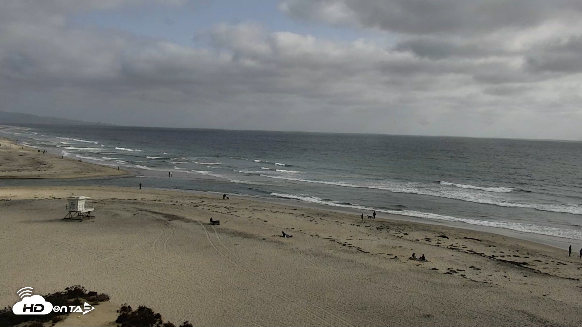 Snapshot of Del Mar Beach North Live Webcam taken Apr 30, 2026, 5:17pm PDT