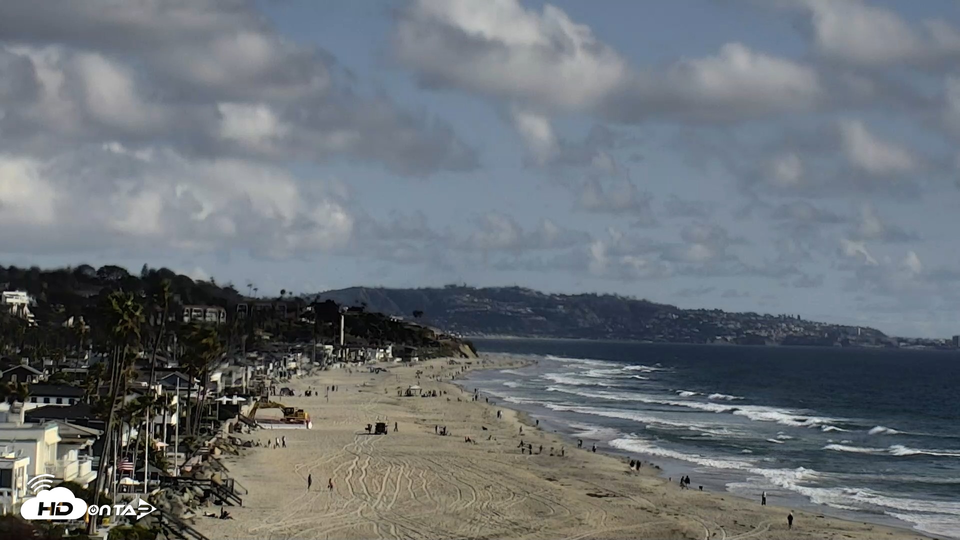 Snapshot of Del Mar Beach North Live Webcam taken Apr 26, 2026, 5:01pm PDT