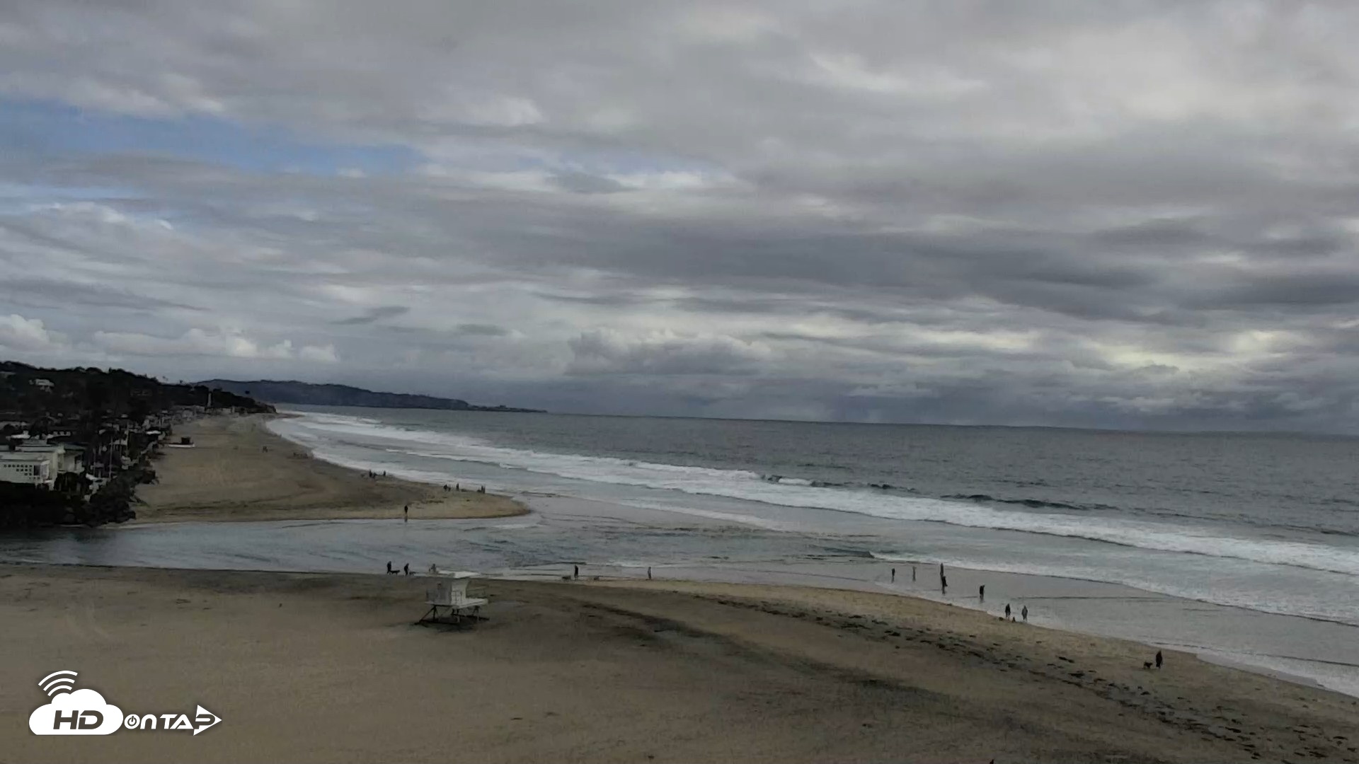 Snapshot of Del Mar Beach North Live Webcam taken Apr 12, 2026, 5:10pm PDT