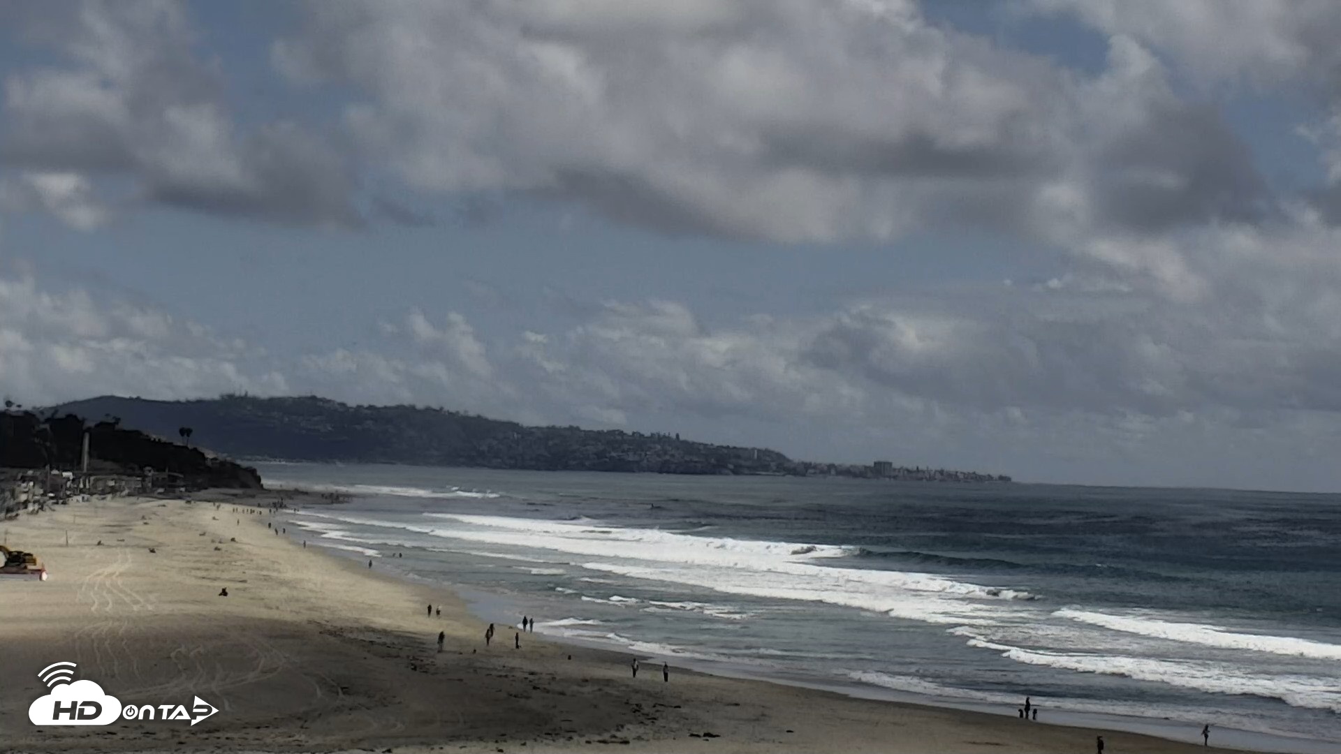 Snapshot of Del Mar Beach North Live Webcam taken Apr 13, 2026, 3:15pm PDT