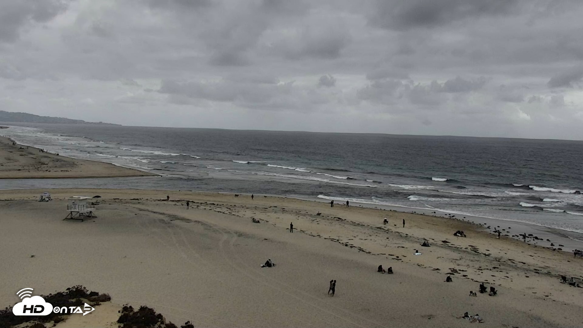 Snapshot of Del Mar Beach North Live Webcam taken Apr 25, 2026, 3:35pm PDT