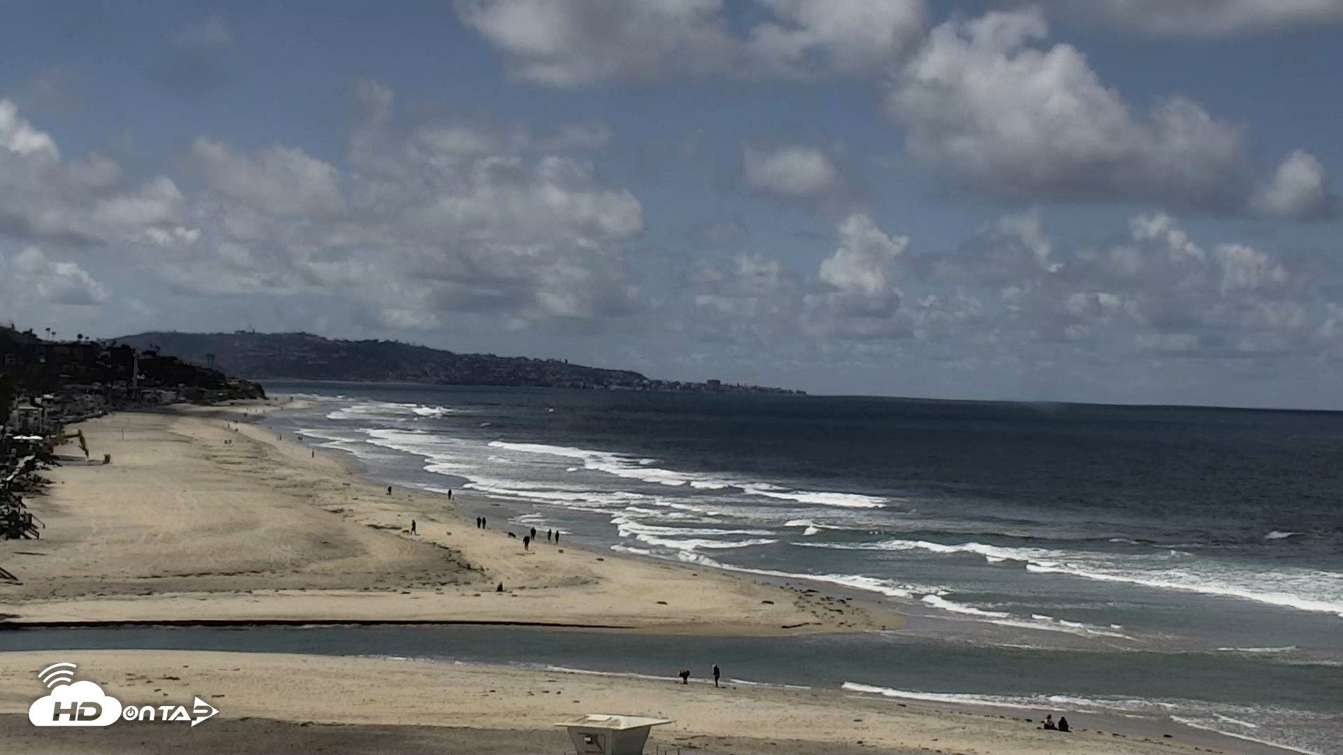 Snapshot of Del Mar Beach North Live Webcam taken May 5, 2026, 11:15am PDT
