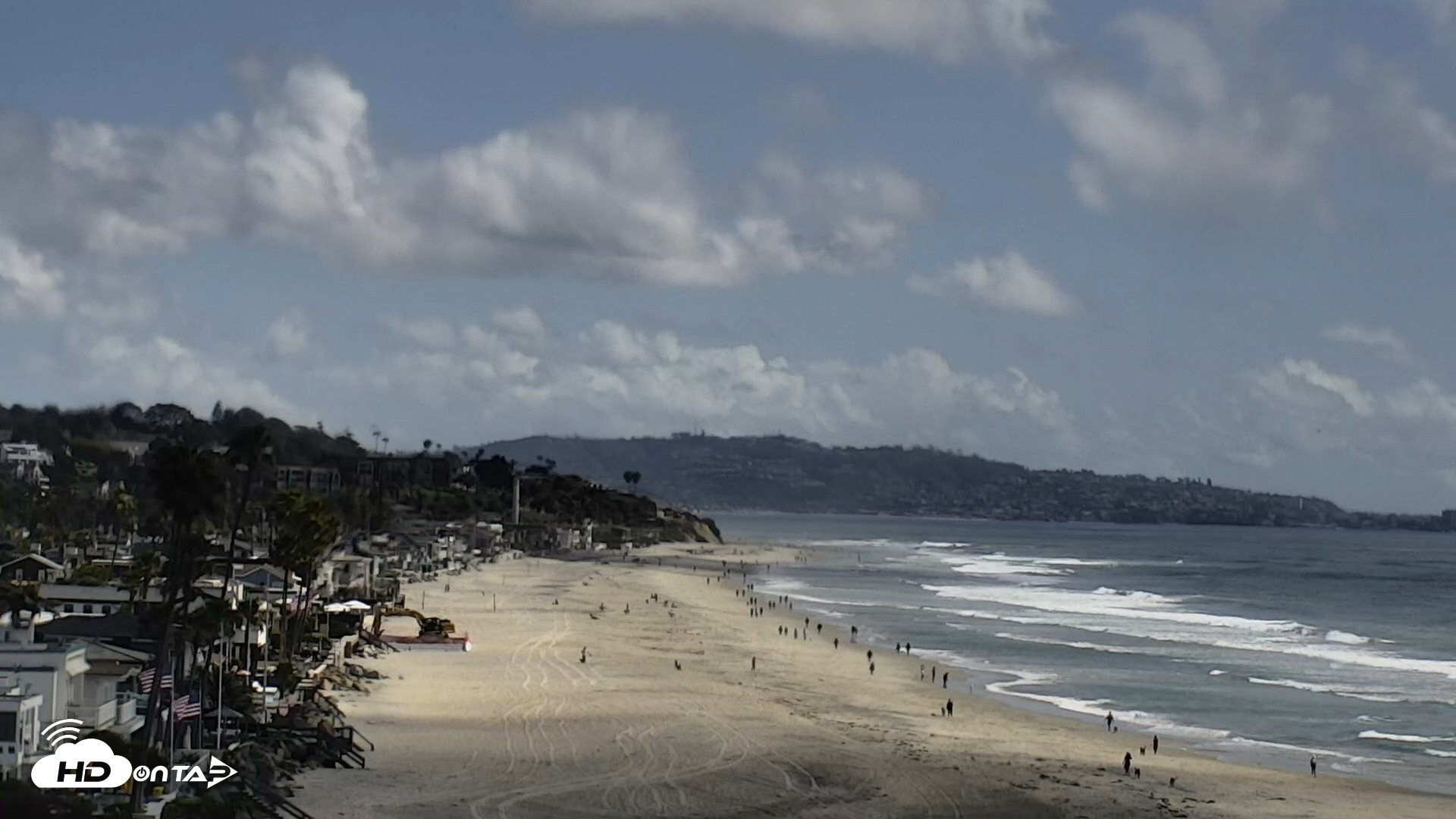 Snapshot of Del Mar Beach North Live Webcam taken Apr 13, 2026, 3:05pm PDT