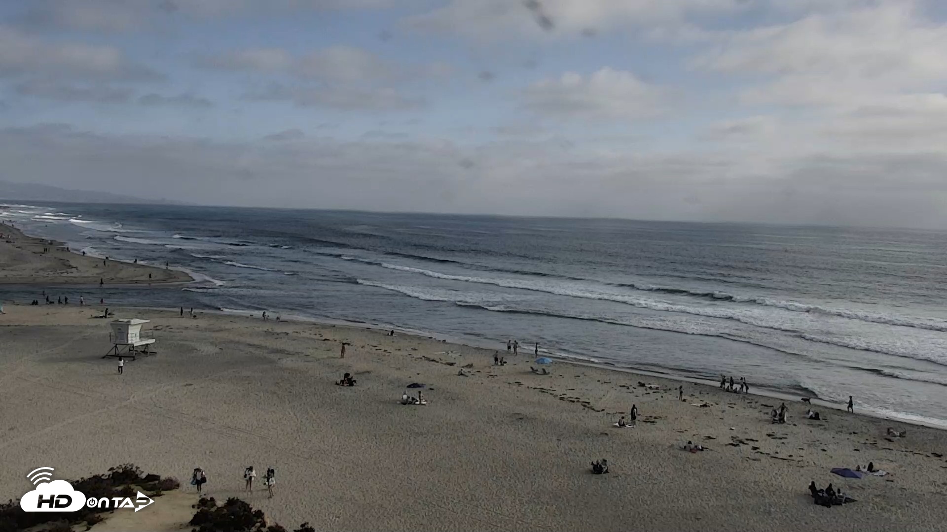 Snapshot of Del Mar Beach North Live Webcam taken May 9, 2026, 5:21pm PDT