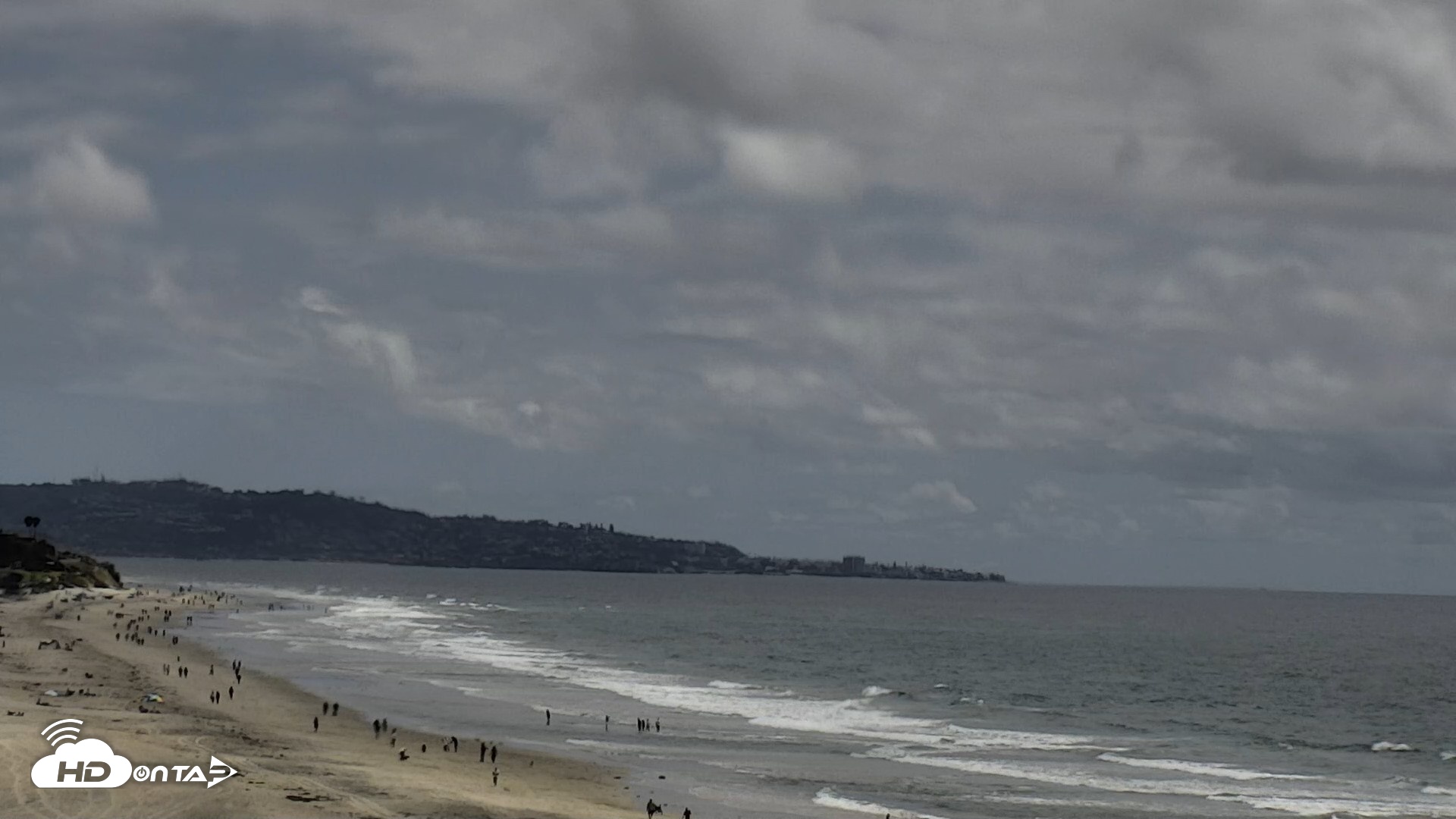 Snapshot of Del Mar Beach North Live Webcam taken Apr 26, 2026, 1:54pm PDT