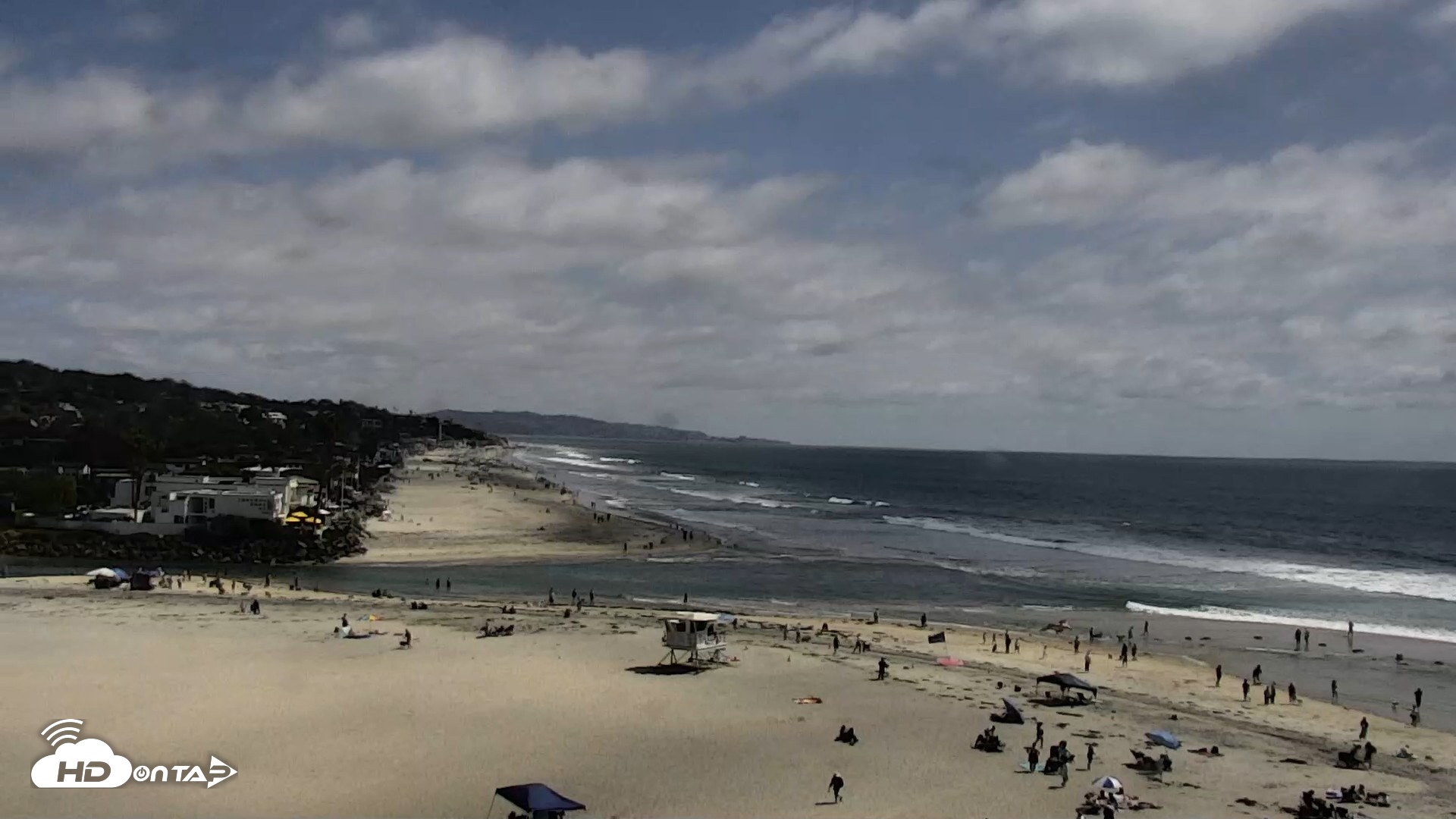 Snapshot of Del Mar Beach North Live Webcam taken May 25, 2026, 3:04pm PDT
