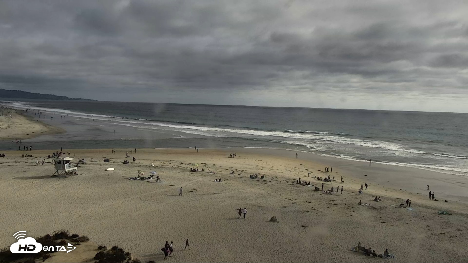 Snapshot of Del Mar Beach North Live Webcam taken Aug 15, 2026, 5:23pm PDT