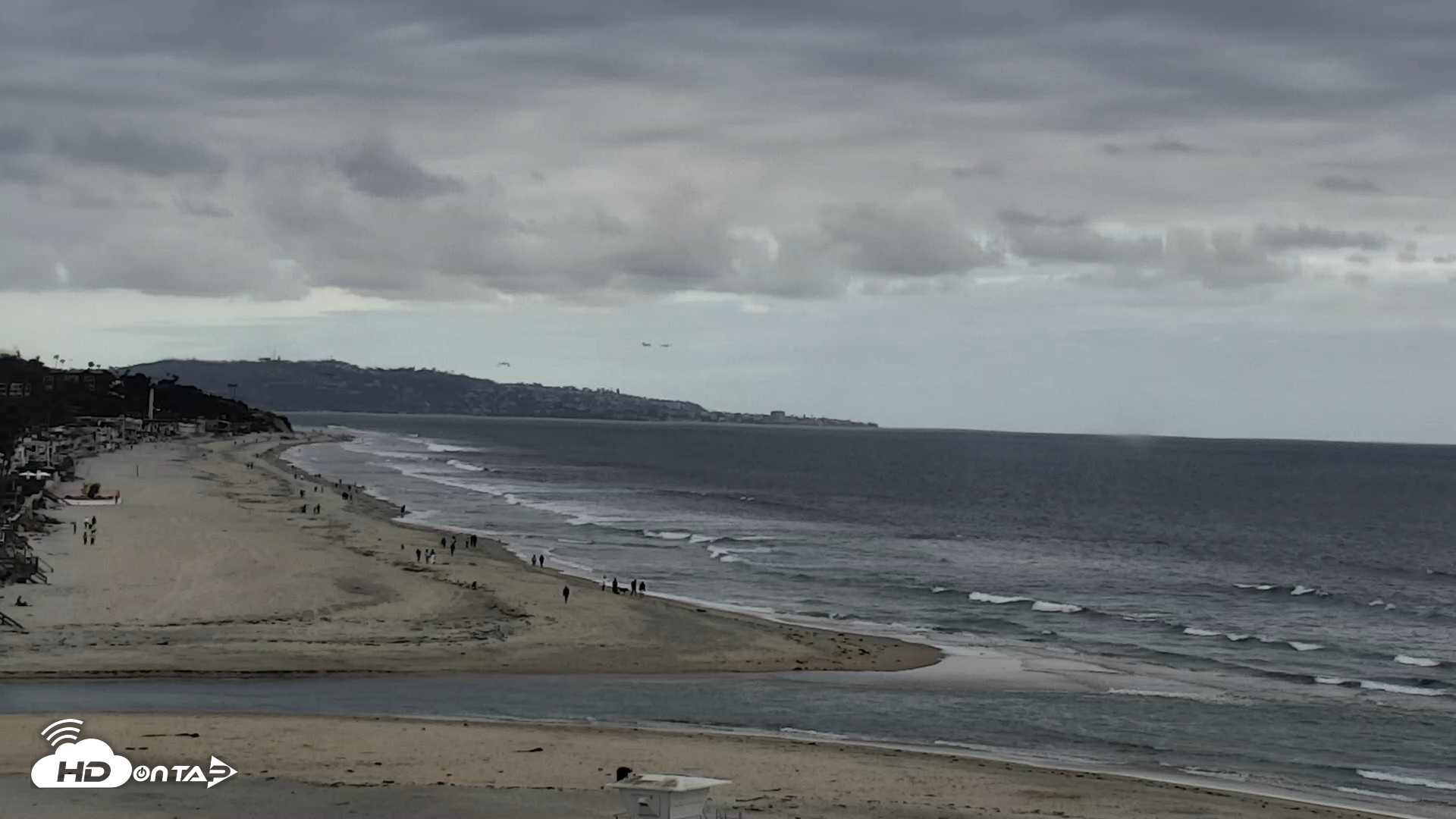 Snapshot of Del Mar Beach North Live Webcam taken May 3, 2026, 6:00pm PDT
