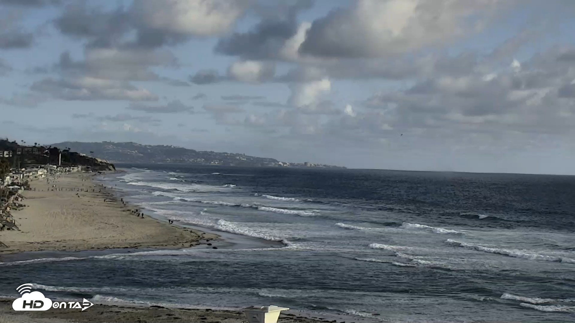 Snapshot of Del Mar Beach North Live Webcam taken May 27, 2026, 6:30pm PDT