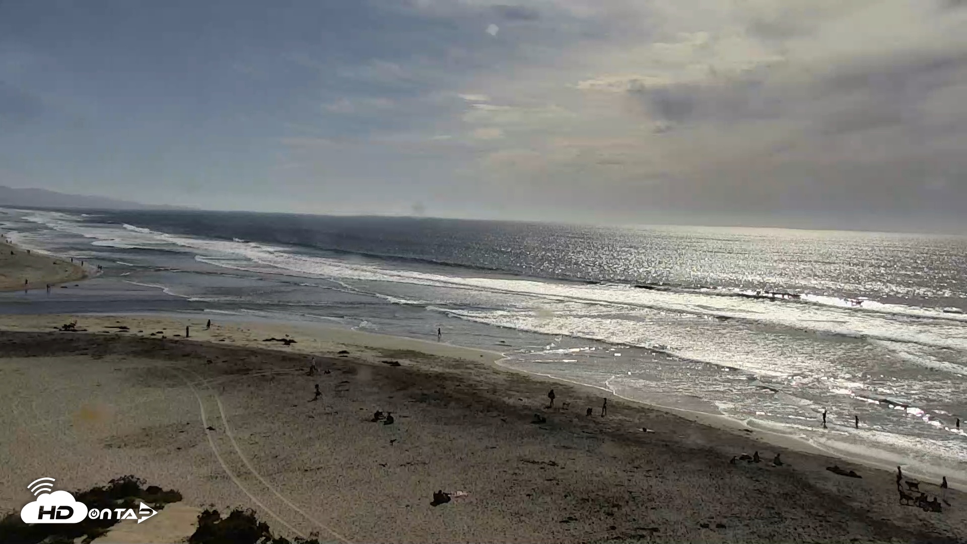 Snapshot of Del Mar Beach North Live Webcam taken Feb 9, 2026, 1:58pm PST