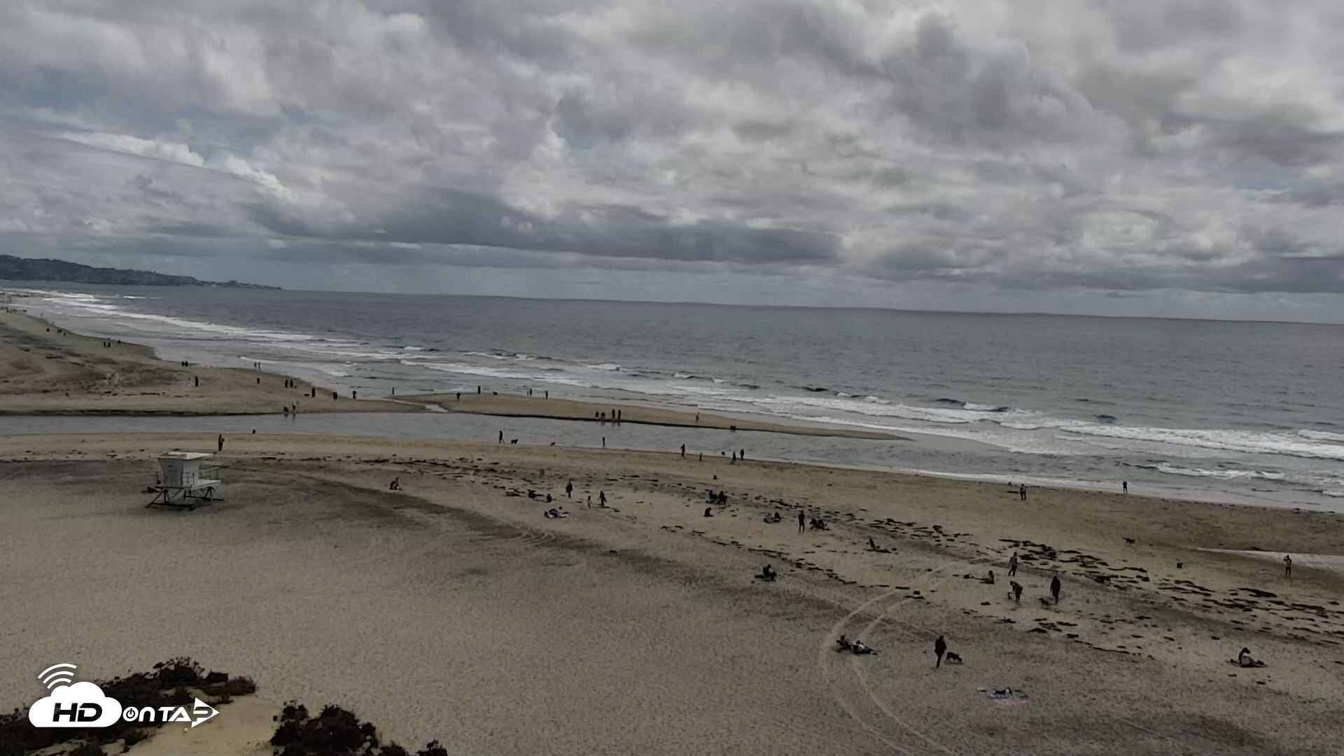 Snapshot of Del Mar Beach North Live Webcam taken Apr 26, 2026, 2:19pm PDT