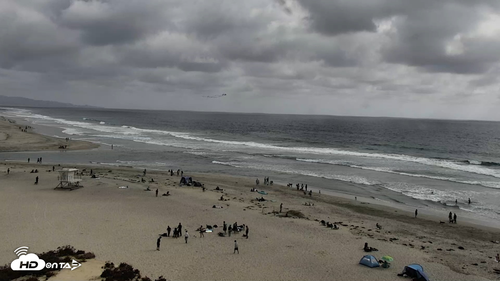 Snapshot of Del Mar Beach North Live Webcam taken May 16, 2026, 4:25pm PDT