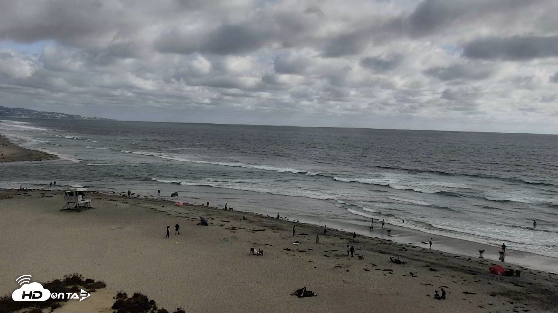 Snapshot of Del Mar Beach North Live Webcam taken May 25, 2026, 5:26pm PDT