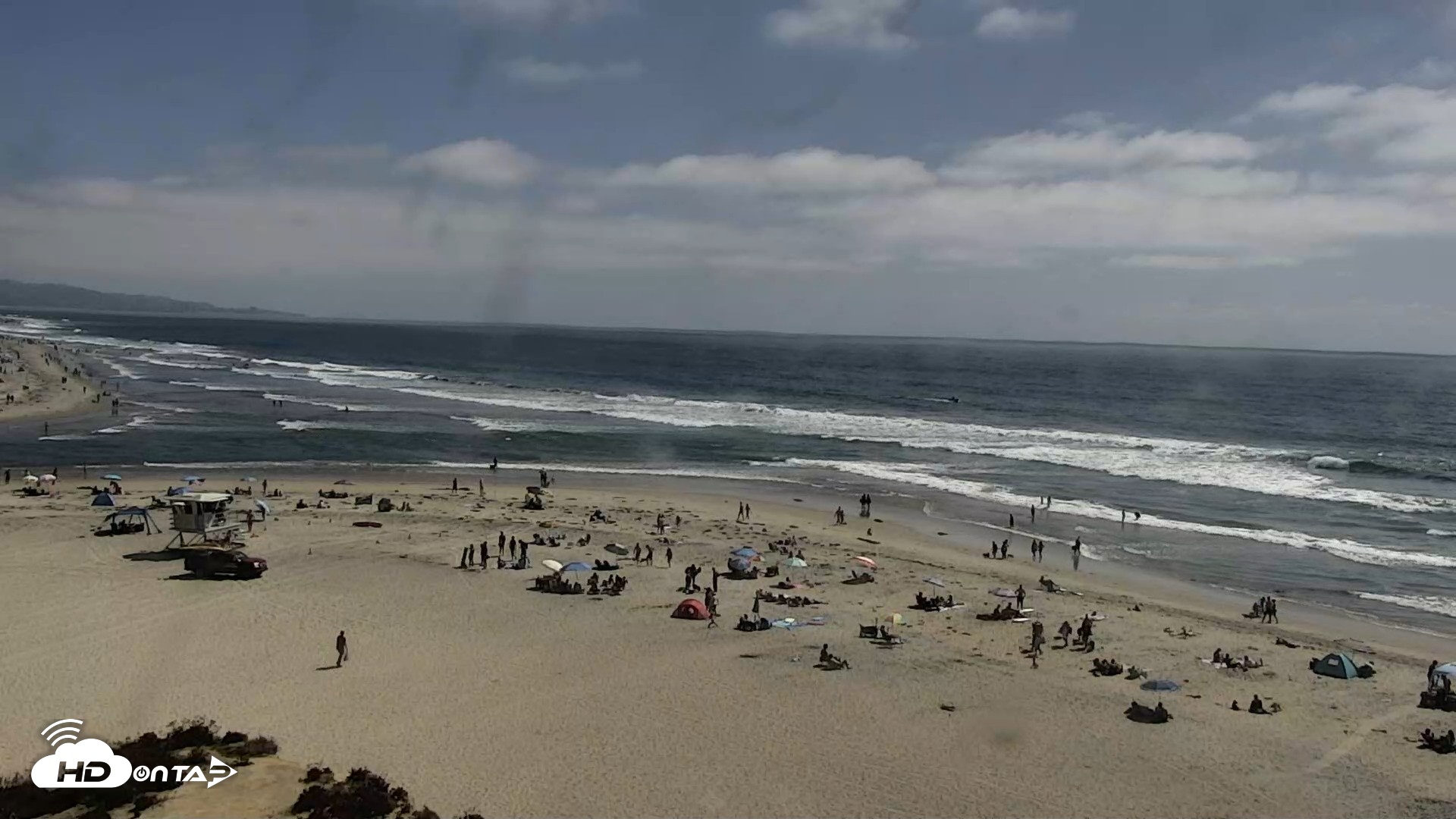 Snapshot of Del Mar Beach North Live Webcam taken Aug 16, 2026, 3:14pm PDT