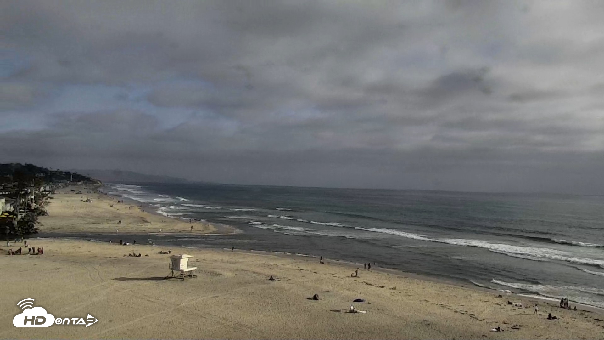 Snapshot of Del Mar Beach North Live Webcam taken May 9, 2026, 5:40pm PDT