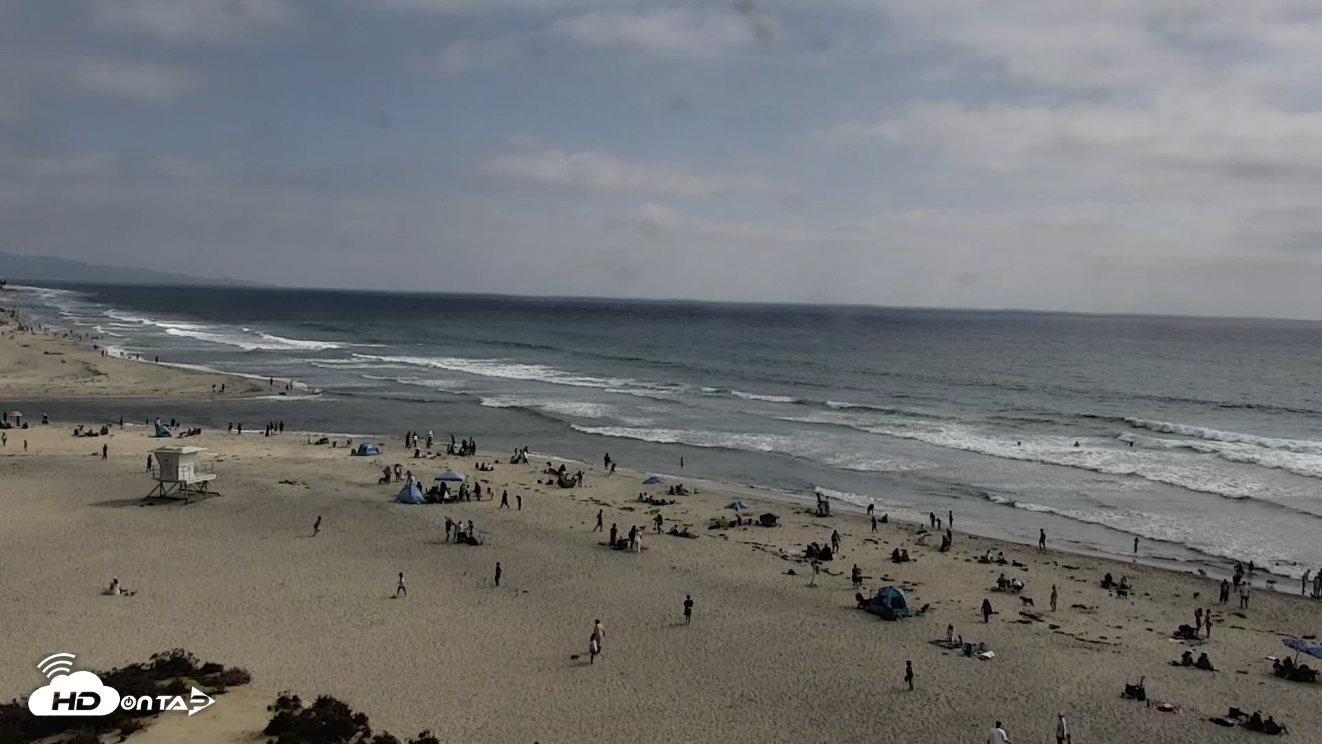 Snapshot of Del Mar Beach North Live Webcam taken May 10, 2026, 4:13pm PDT