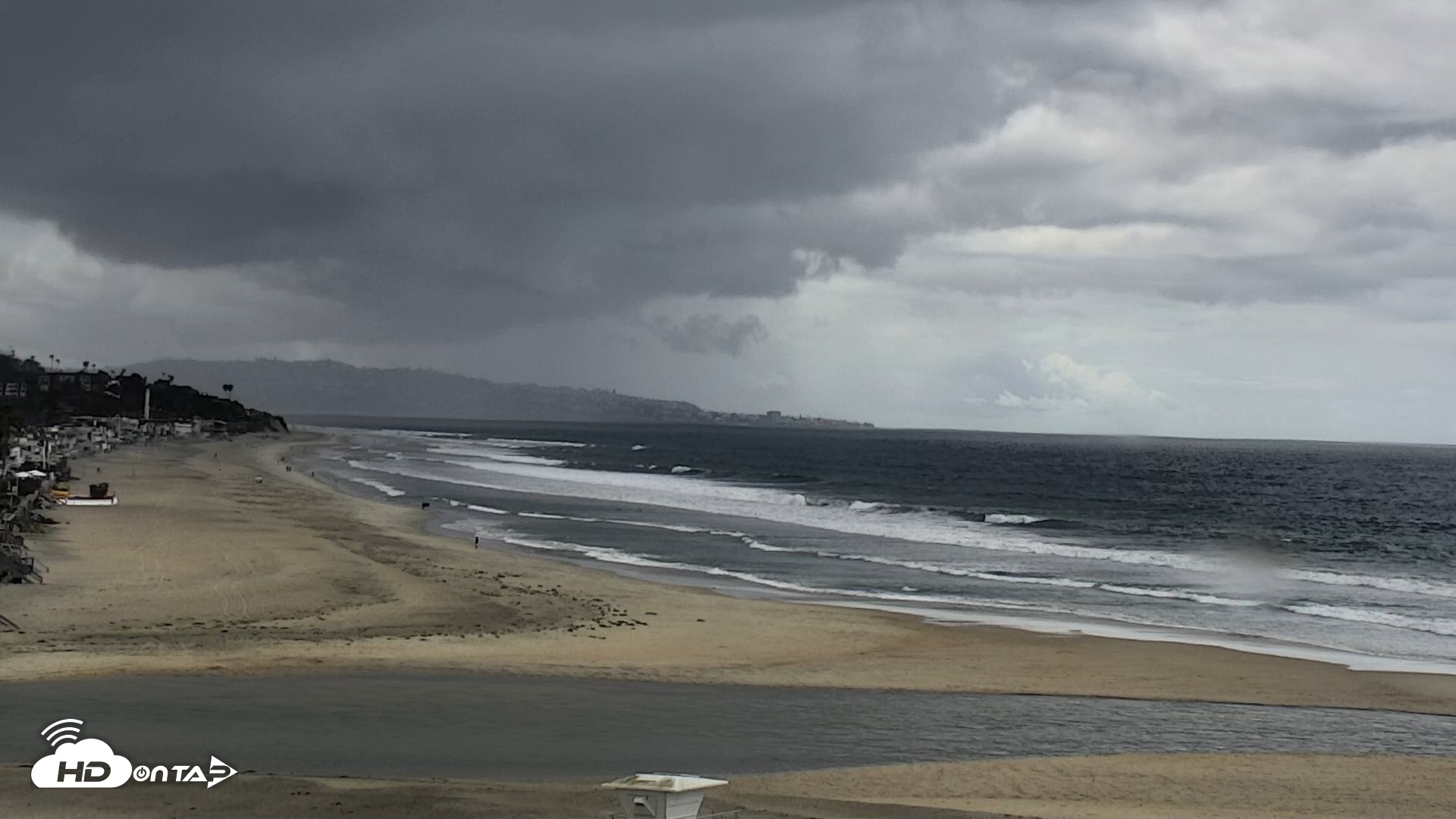 Snapshot of Del Mar Beach North Live Webcam taken Apr 12, 2026, 11:52am PDT