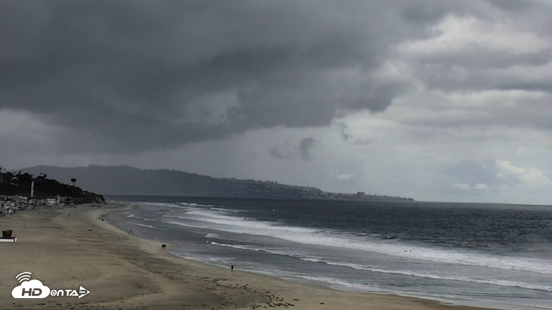 Snapshot of Del Mar Beach North Live Webcam taken Apr 12, 2026, 11:54am PDT