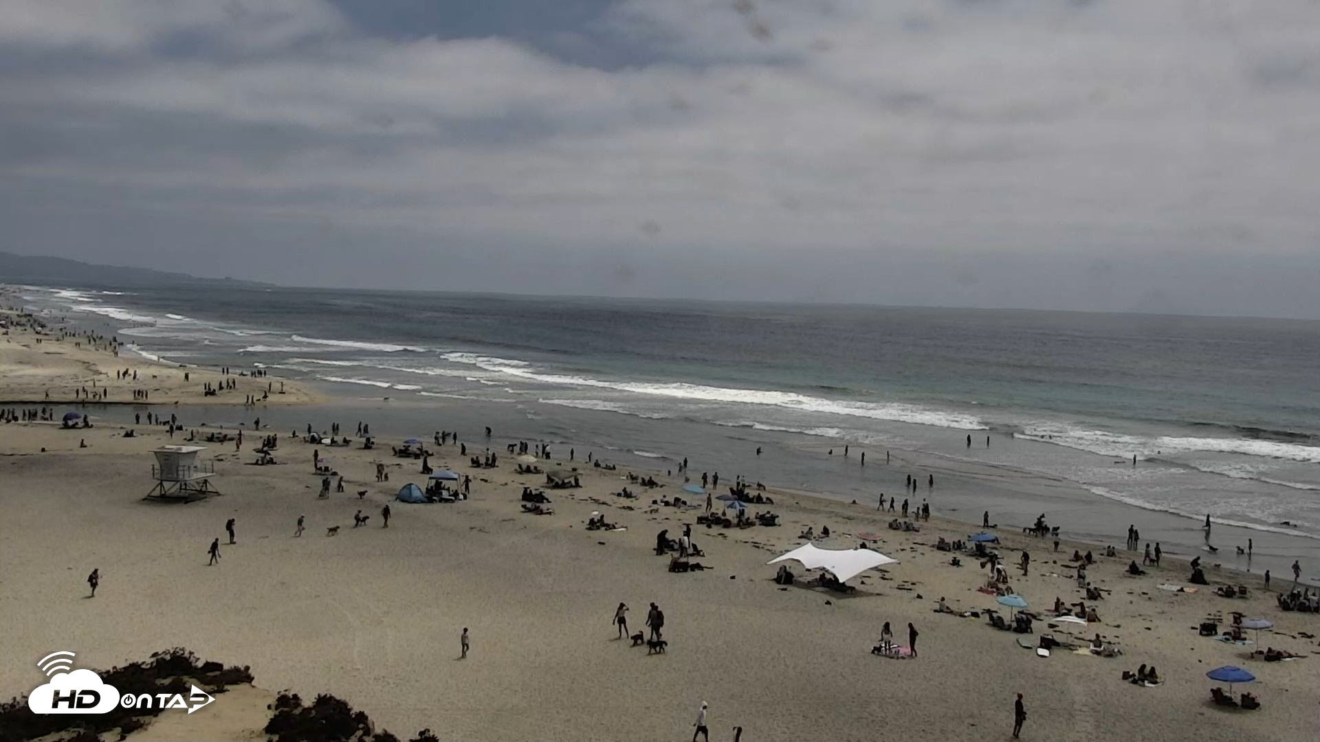 Snapshot of Del Mar Beach North Live Webcam taken May 10, 2026, 2:03pm PDT