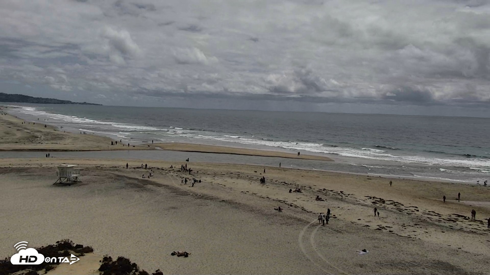 Snapshot of Del Mar Beach North Live Webcam taken Apr 26, 2026, 1:51pm PDT