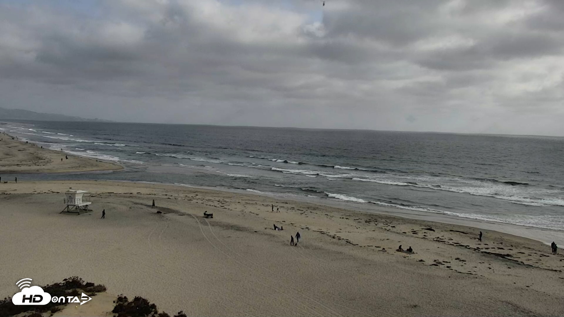 Snapshot of Del Mar Beach North Live Webcam taken Apr 30, 2026, 5:22pm PDT