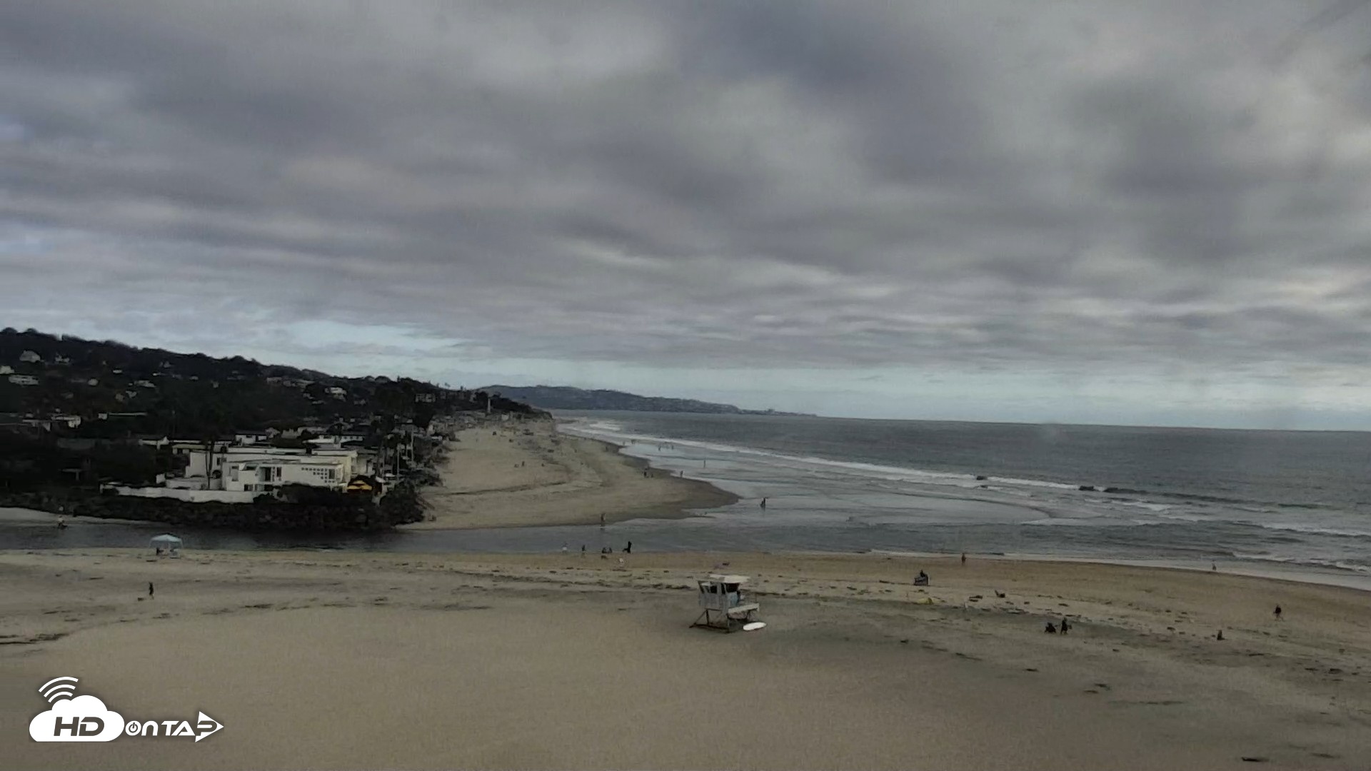 Snapshot of Del Mar Beach North Live Webcam taken Aug 14, 2026, 6:02pm PDT