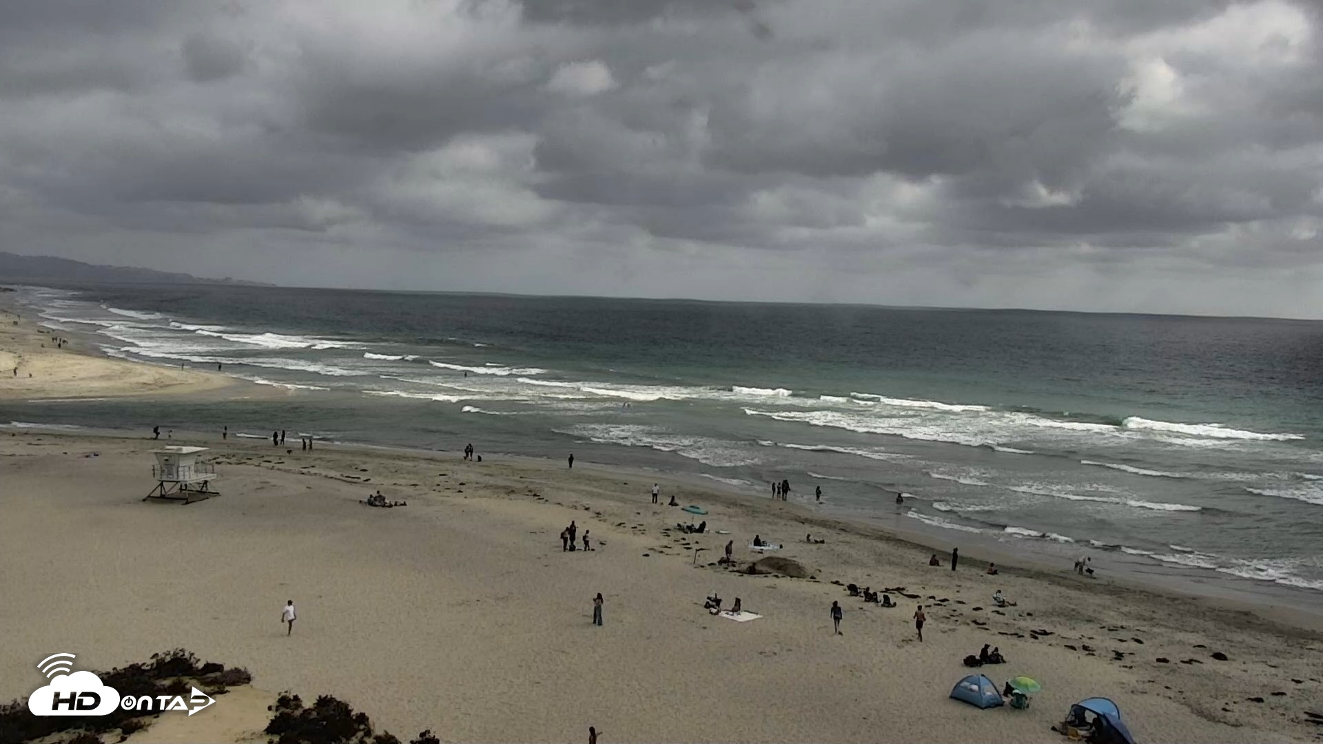 Snapshot of Del Mar Beach North Live Webcam taken May 16, 2026, 5:01pm PDT