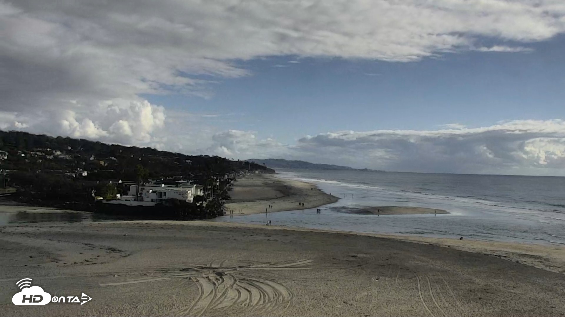 Snapshot of Del Mar Beach North Live Webcam taken Oct 23, 2026, 3:55pm PDT