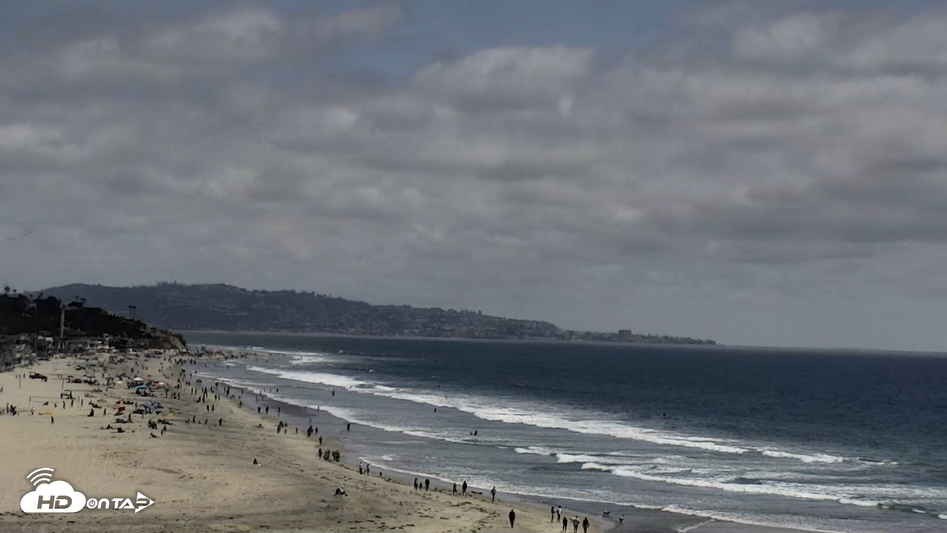 Snapshot of Del Mar Beach North Live Webcam taken May 25, 2026, 2:40pm PDT