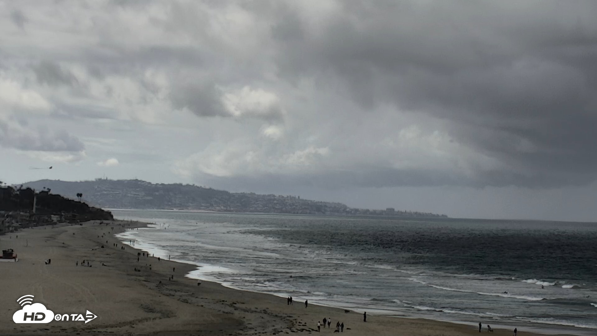 Snapshot of Del Mar Beach North Live Webcam taken Apr 12, 2026, 11:41am PDT