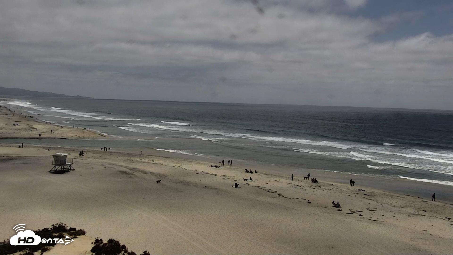 Snapshot of Del Mar Beach North Live Webcam taken May 7, 2026, 1:14pm PDT