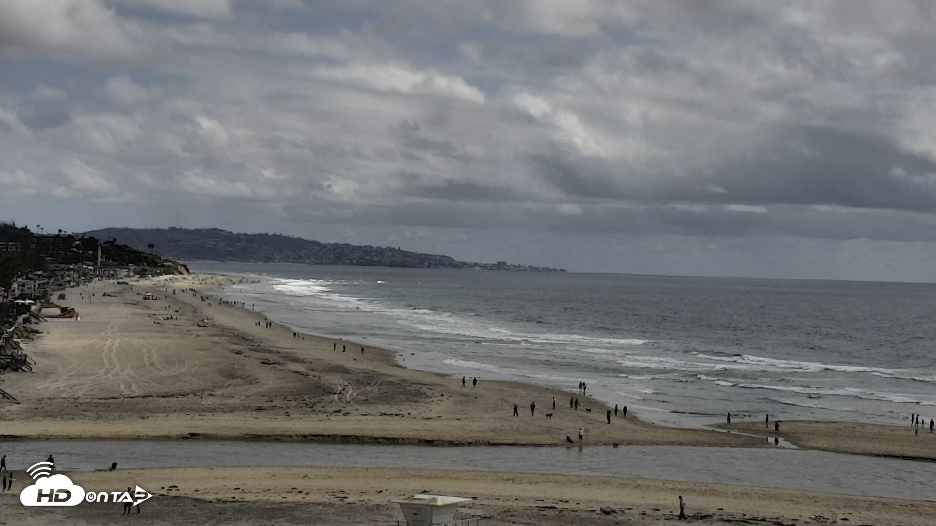 Snapshot of Del Mar Beach North Live Webcam taken Apr 26, 2026, 2:18pm PDT