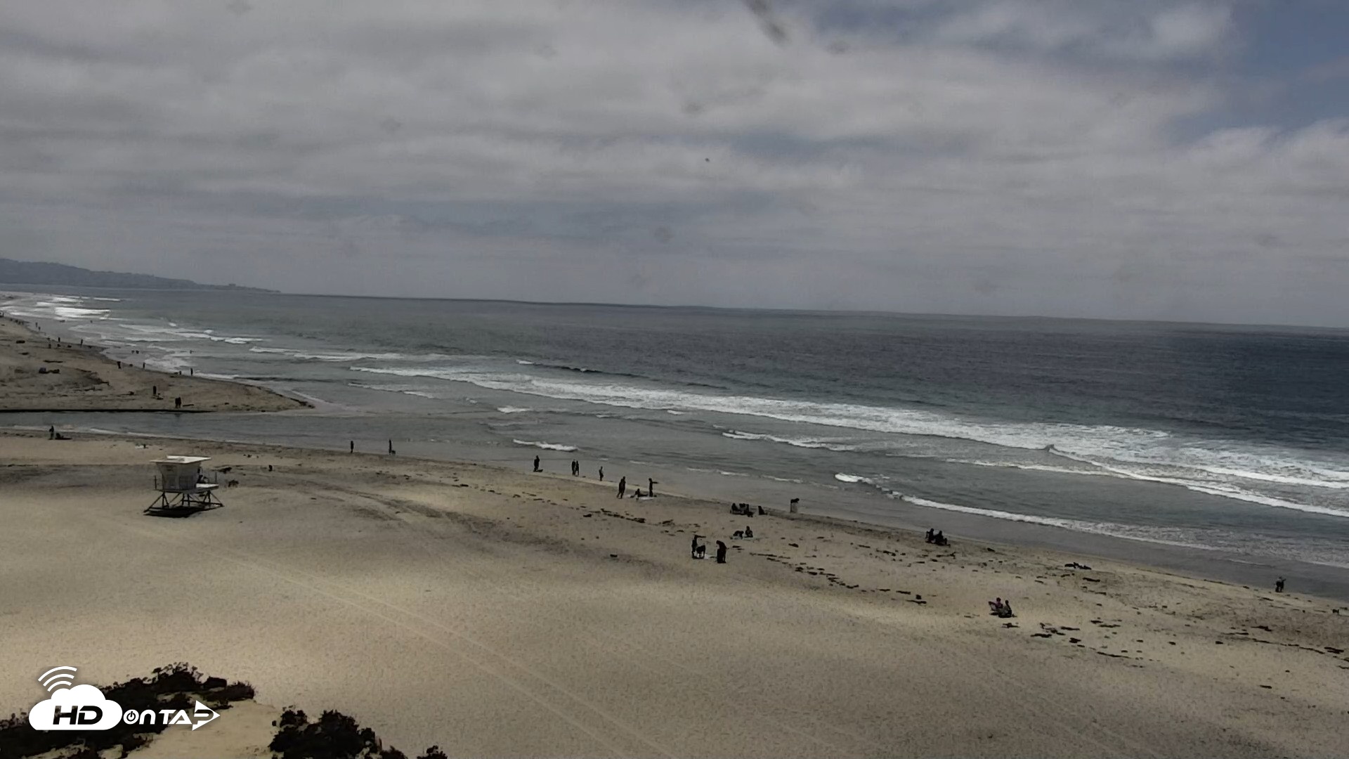 Snapshot of Del Mar Beach North Live Webcam taken May 7, 2026, 1:13pm PDT