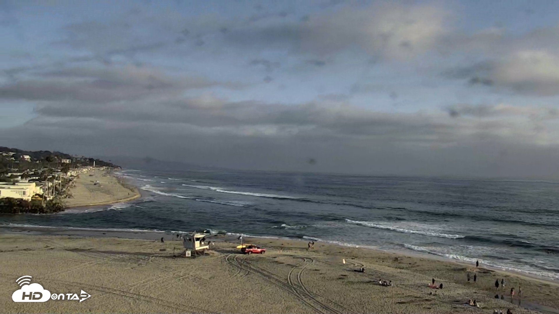 Snapshot of Del Mar Beach North Live Webcam taken Jul 10, 2026, 7:04pm PDT