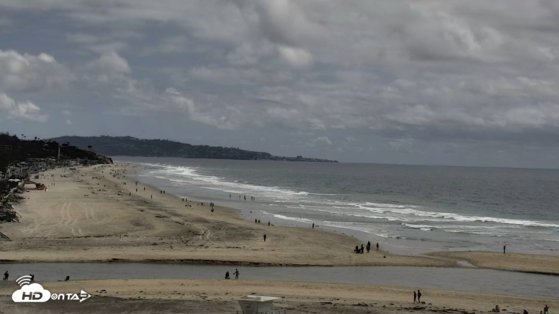 Snapshot of Del Mar Beach North Live Webcam taken Apr 26, 2026, 1:53pm PDT