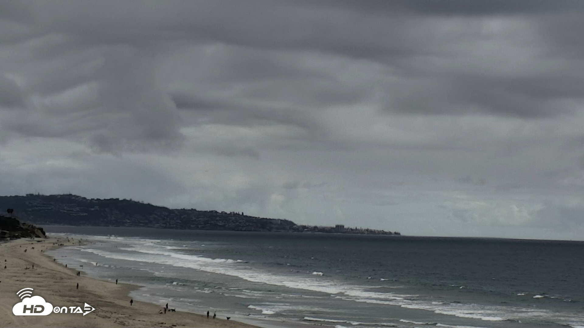 Snapshot of Del Mar Beach North Live Webcam taken Apr 12, 2026, 2:46pm PDT