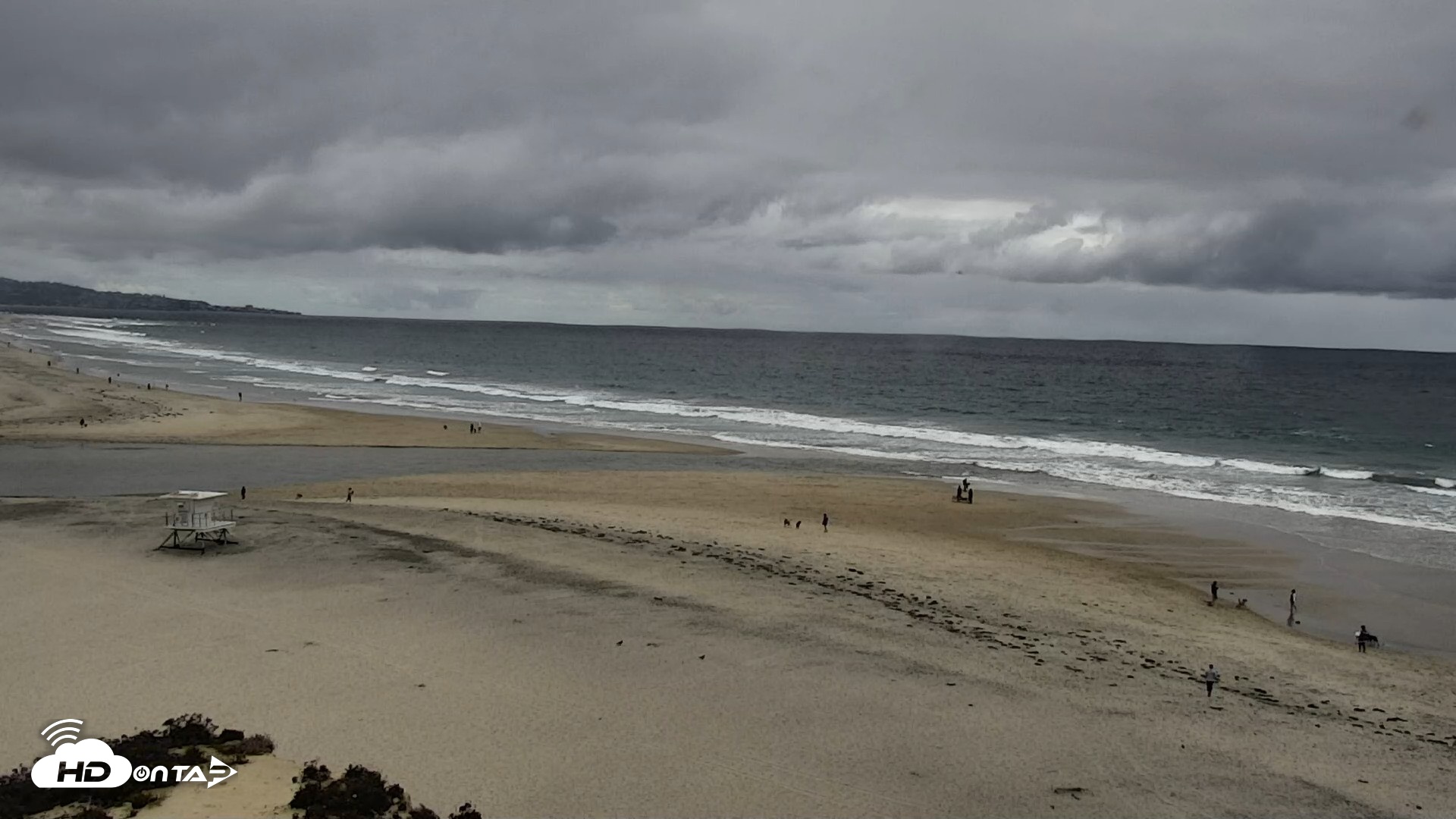 Snapshot of Del Mar Beach North Live Webcam taken Apr 12, 2026, 2:52pm PDT