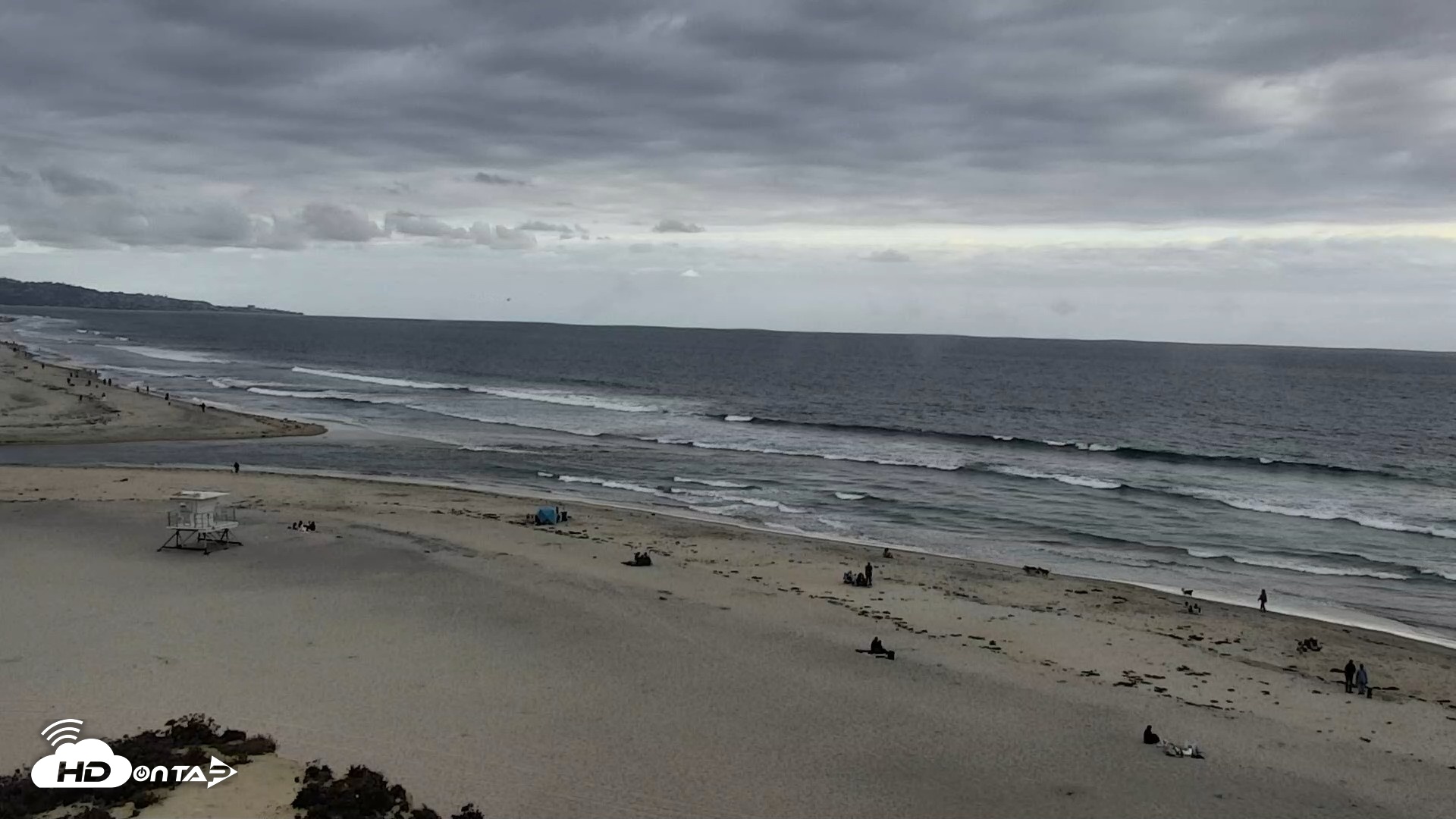 Snapshot of Del Mar Beach North Live Webcam taken May 3, 2026, 5:59pm PDT