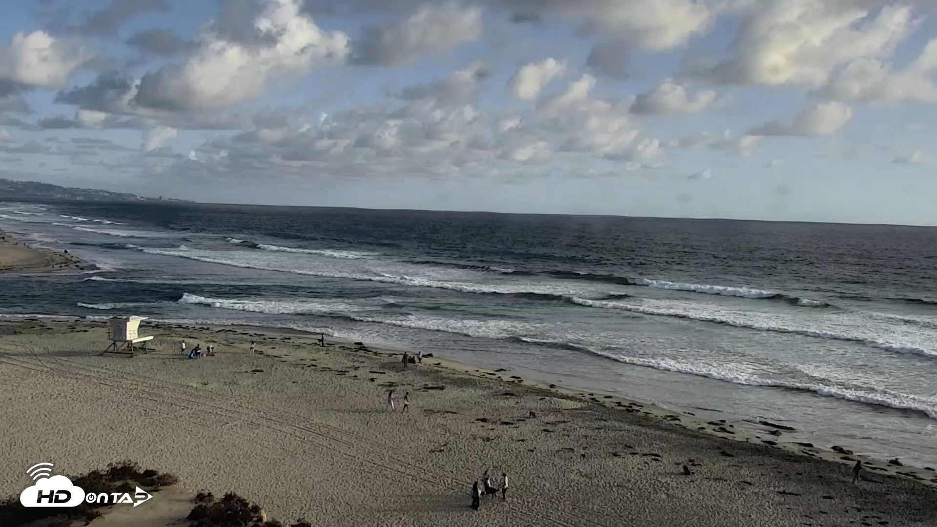 Snapshot of Del Mar Beach North Live Webcam taken May 27, 2026, 6:31pm PDT