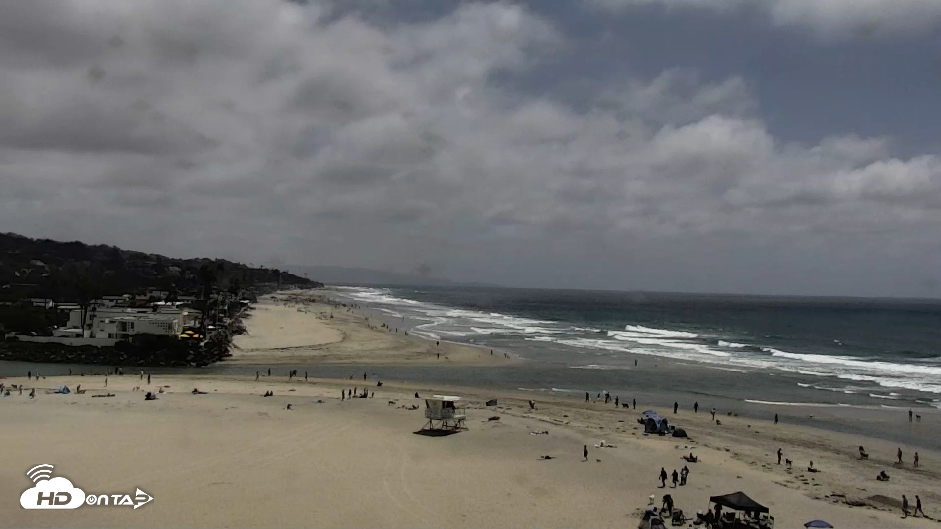 Snapshot of Del Mar Beach North Live Webcam taken May 16, 2026, 1:47pm PDT