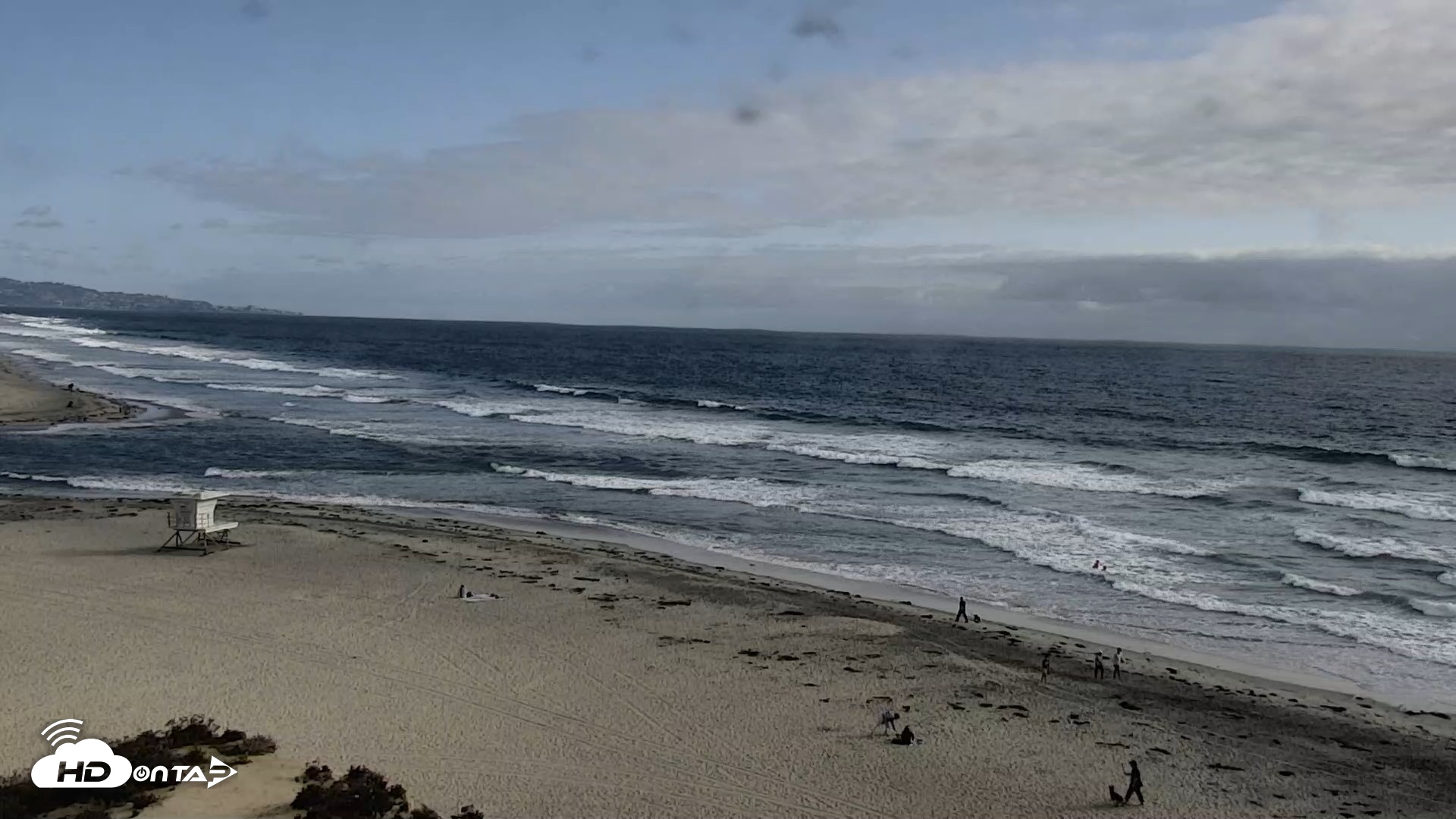 Snapshot of Del Mar Beach North Live Webcam taken May 26, 2026, 5:39pm PDT