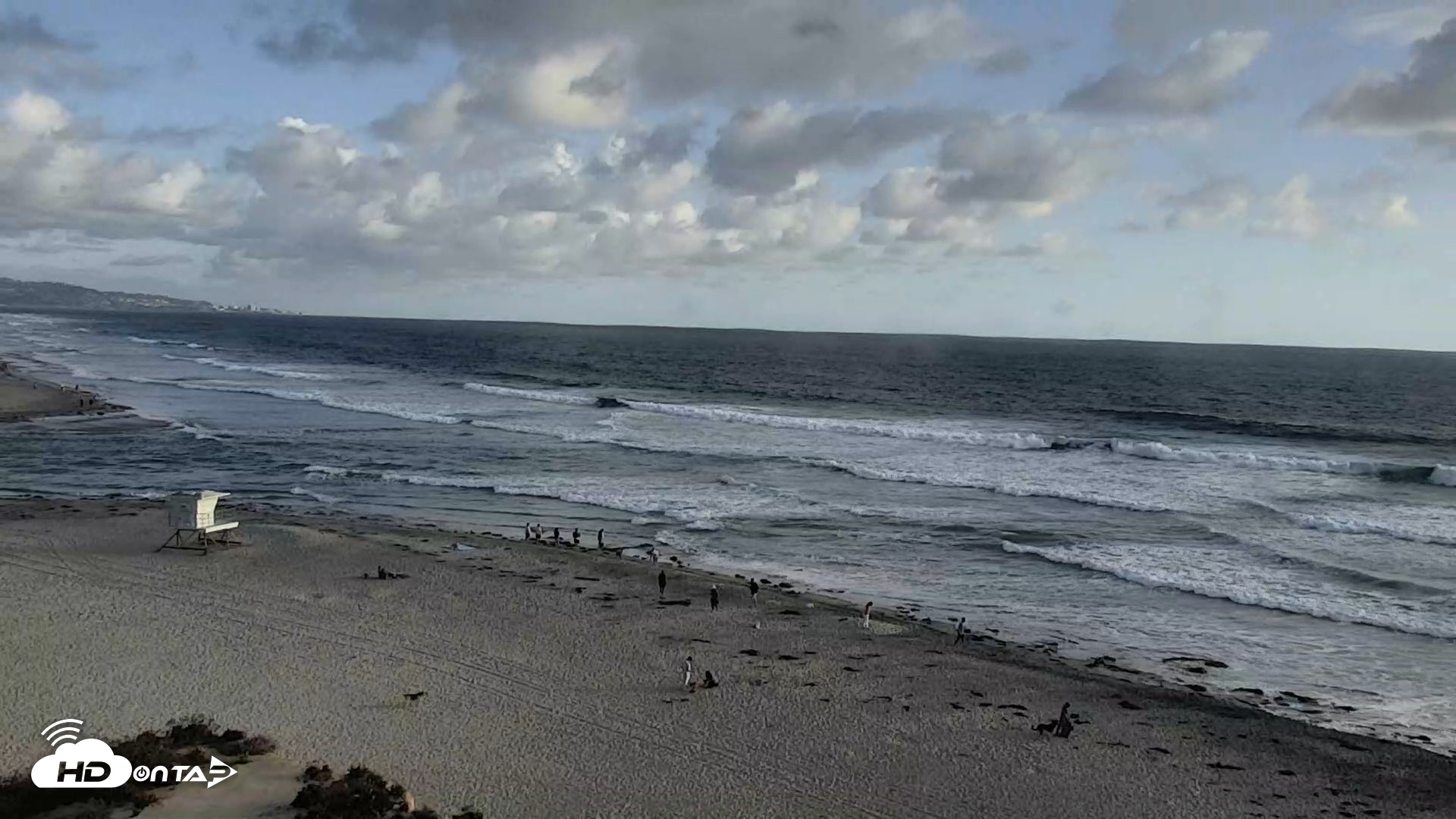 Snapshot of Del Mar Beach North Live Webcam taken May 27, 2026, 6:40pm PDT