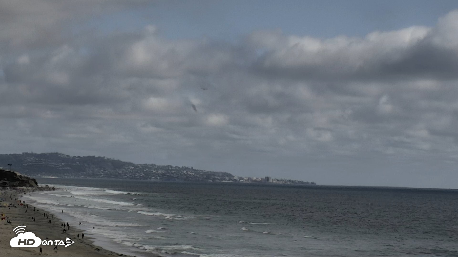 Snapshot of Del Mar Beach North Live Webcam taken May 25, 2026, 4:46pm PDT