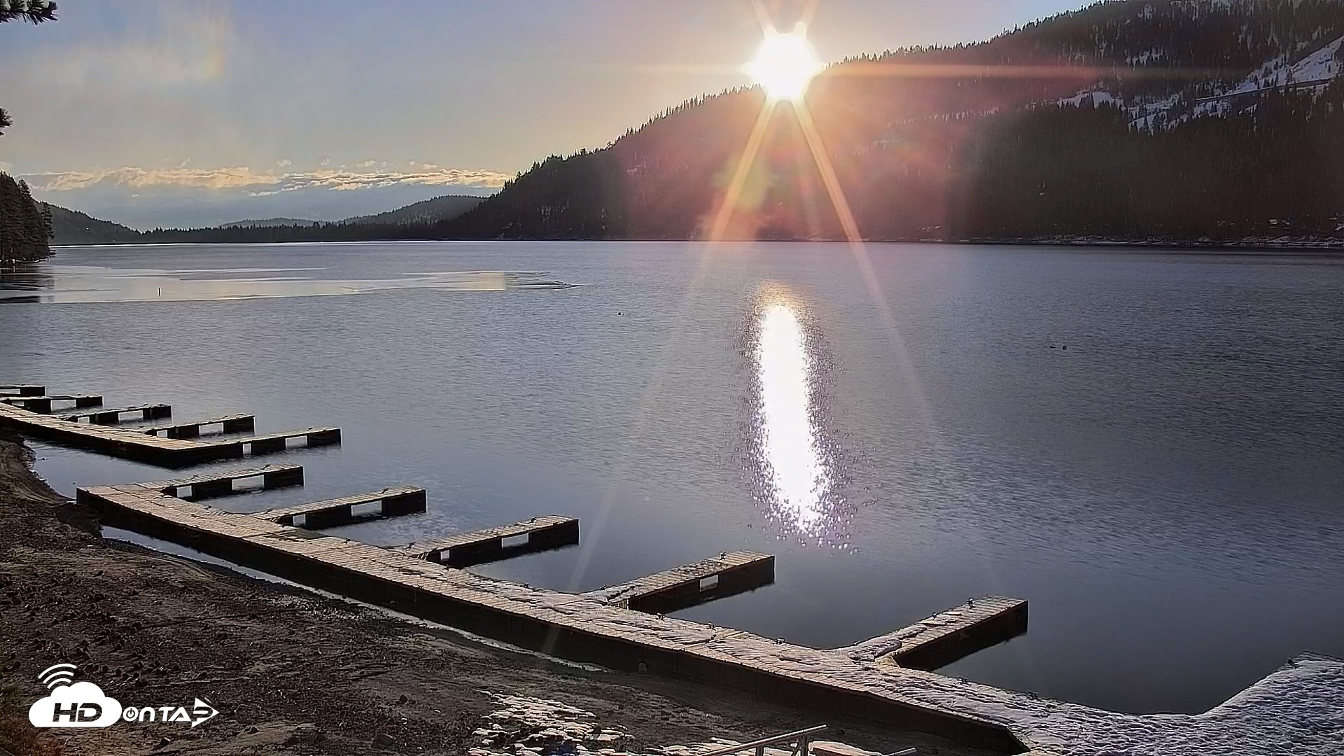 Snapshot of Donner Lake and Village Live Webcam taken Feb 11, 2025, 7:37am PST