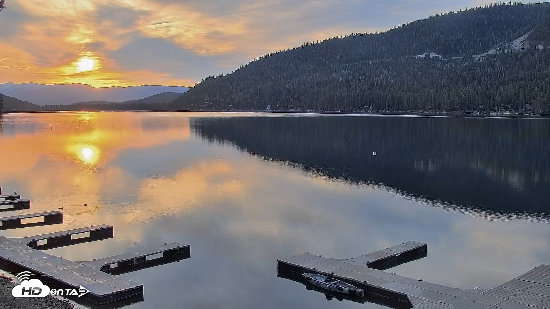 Snapshot of Donner Lake and Village Live Webcam taken Sep 20, 2026, 7:15am PDT