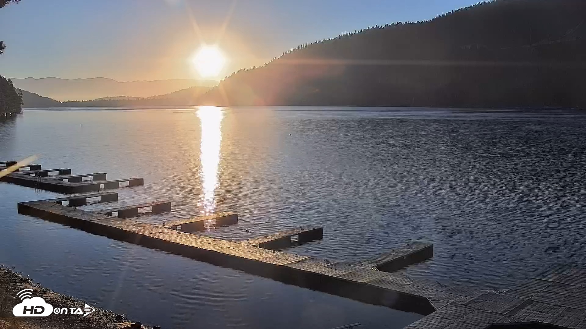 Snapshot of Donner Lake and Village Live Webcam taken Oct 9, 2025, 7:32am PDT