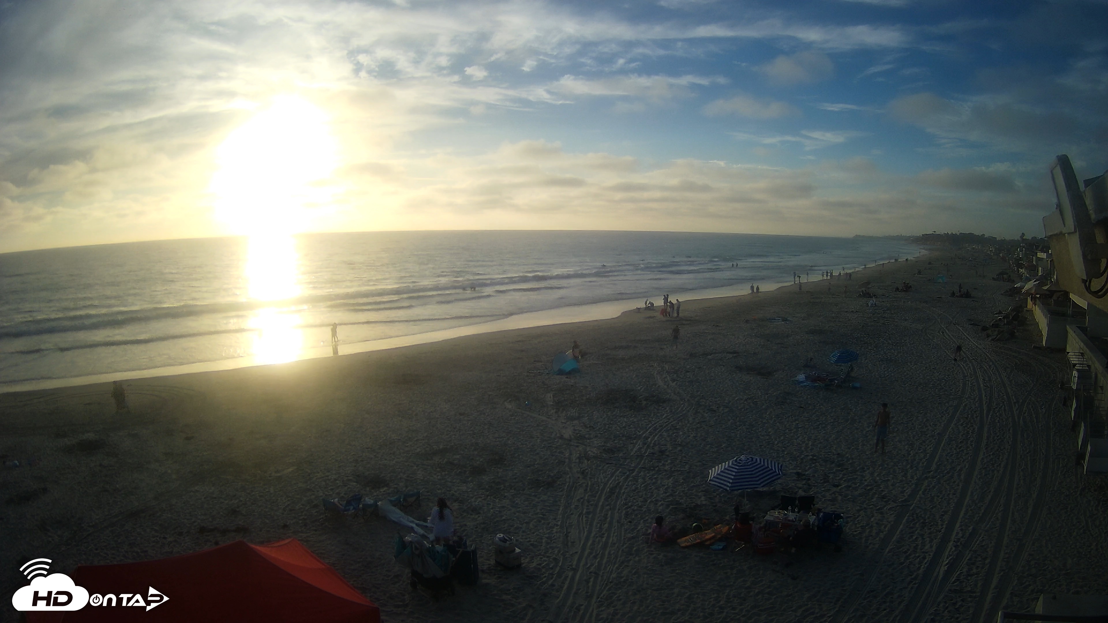 Snapshot of 17th St. Del Mar Beach - 4K NW View Live Cam taken Jul 4, 2026, 7:18pm PDT
