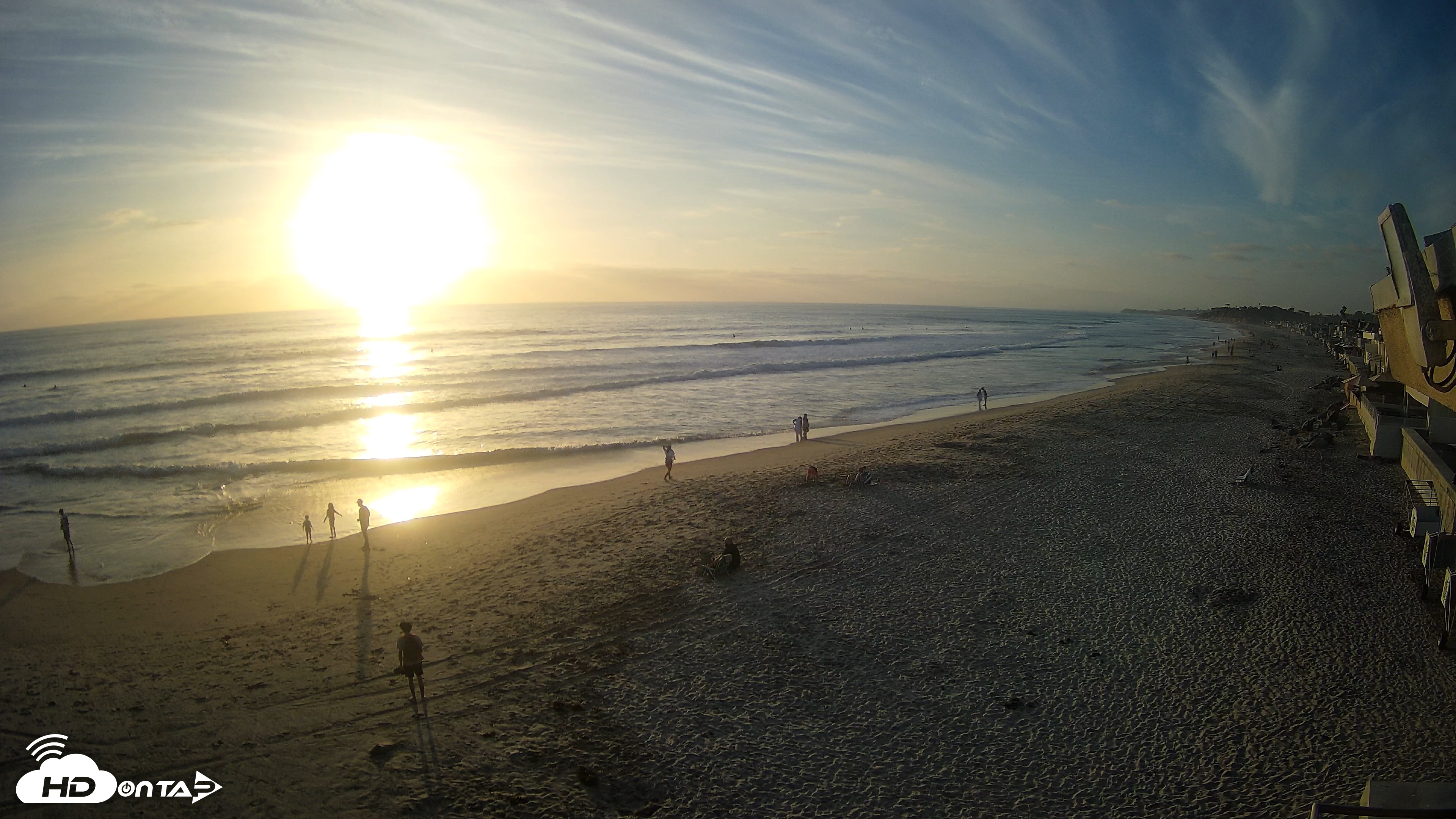 Snapshot of 17th St. Del Mar Beach - 4K NW View Live Cam taken Jun 8, 2026, 7:26pm PDT