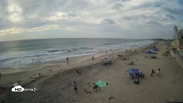 Snapshot of 17th St. Del Mar Beach - 4K NW View Live Cam taken Sep 20, 2026, 4:37pm PDT